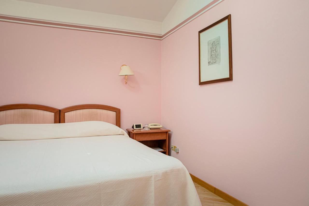 Hotel San Genesio Fabbrico Esterno foto